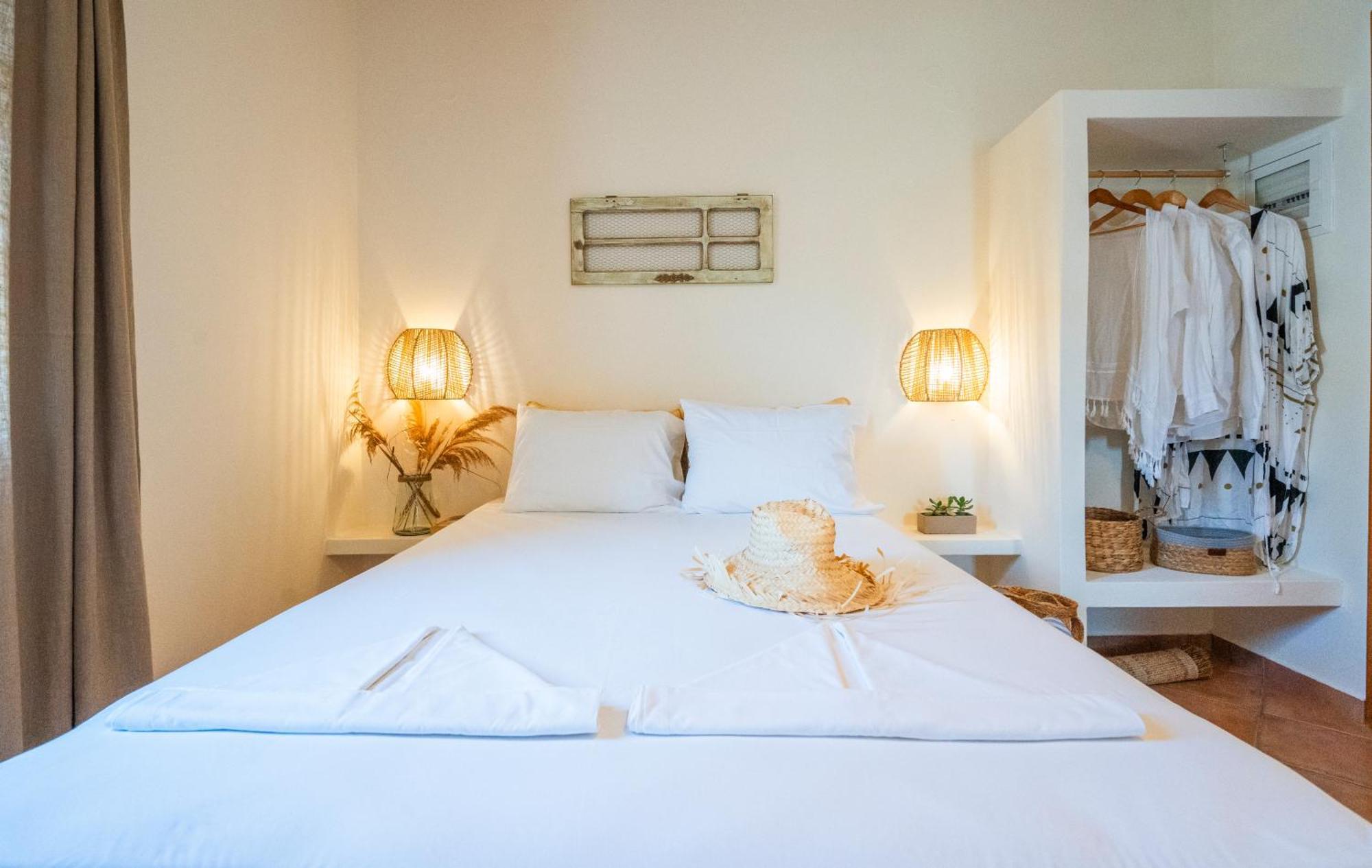 Ligaries Lejlighedshotel Kini Eksteriør billede